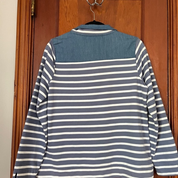 Crown & Ivy Blue and White Striped Top Size M BRAND NEW 100% Cotton - Picture 6 of 7